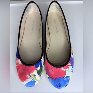 Brand new floral print flats